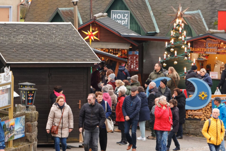 Weihnachtsstimmung bereits seit Oktober: Hier im Erzgebirge weihnachtet's schon mächtig