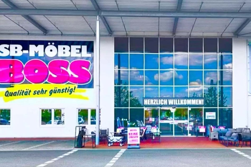 SB-Möbel Boss in Gütersloh
