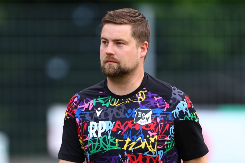 Robin Polzin (32), jüngerer Bruder von HSV-Coach Merlin Polzin (35), ist neuer Cheftrainer des Bramfelder SV.