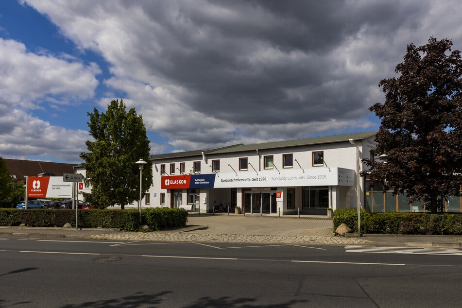 Betriebsgelände in der Dresdner Lohrmannstraße: Die heutige Elaskon Sachsen GmbH & Co. KG für Spezialschmierstoffe handelt bereits seit 1928 mit Ölen und Fetten.
