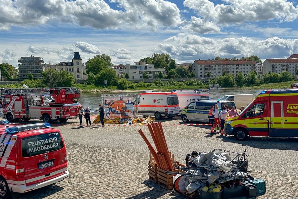 Feuerwehr und Rettungsdienst waren bei der Veranstaltung eingeplant und schnell vor Ort.