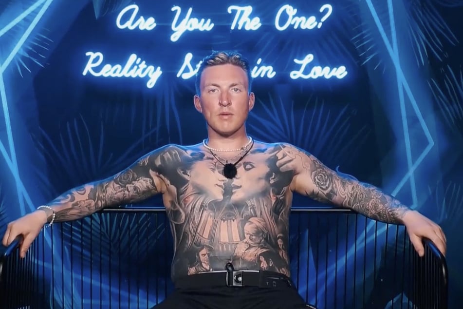 Jonny (32) will verhindern, dass Jimi sein Perfect Match findet.