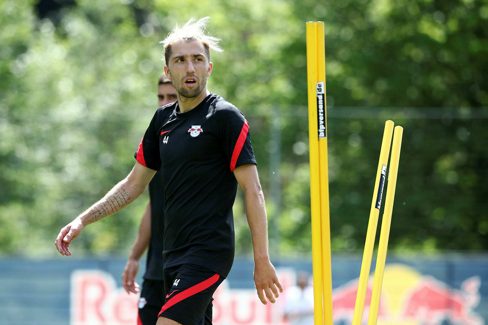 Kevin Kampl (30) sieht sich auch unter dem neuen Trainer Jesse Marsch (47) als tragende Säule bei RB Leipzig.