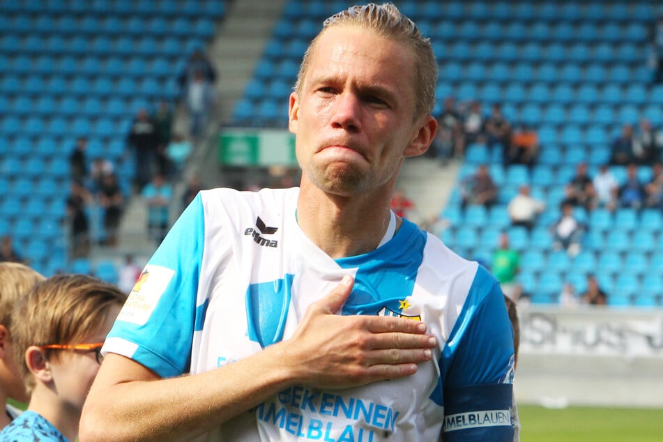Dennis Grote (35) verließ den Chemnitzer FC im Sommer 2019 als Regionalliga-Meister und Sachsenpokal-Sieger. Seitdem kam er für Rot-Weiss Essen in 81 Einsätzen auf elf Tore und 18 Vorlagen.