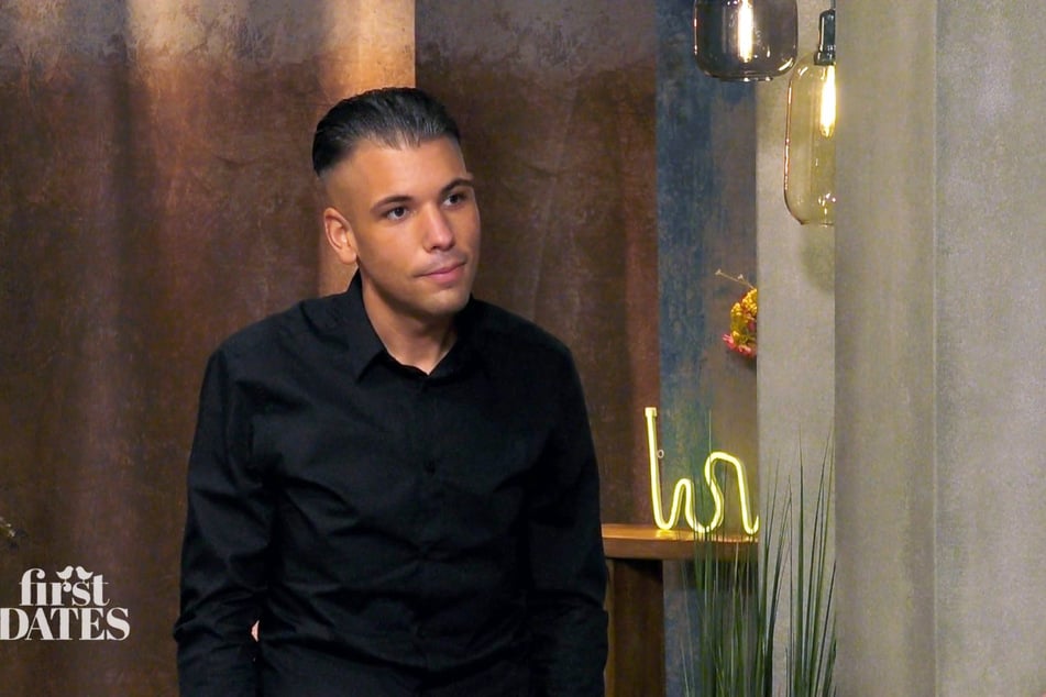 Dario (28) hat in nur 19 Monaten satte 70 Kilo verloren und sein Körpergewicht damit halbiert.