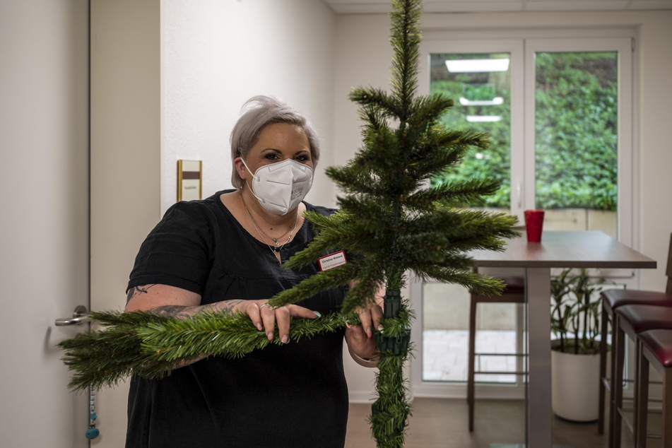 Auch ein Tannenbaum darf bei dem Fest nicht fehlen.