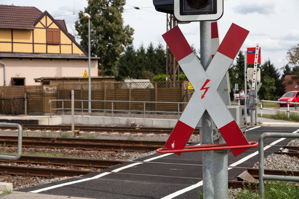 17-jähriger in Bonn von S-Bahn erfasst: Mehrere Zeugen unter Schock