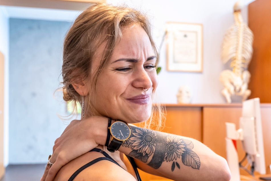 Bei anhaltenden Rückenschmerzen steht Ingo Lauterlein seinen Patienten zur Seite.