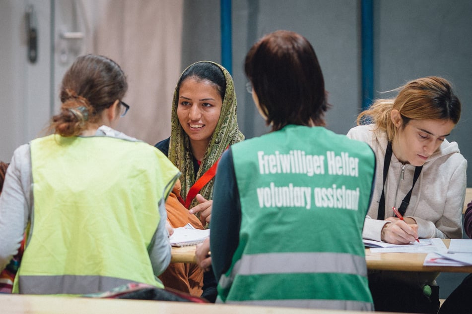 Der Flüchtlingstreck nach Deutschland weckte Empathie, viele Dresdner halfen ehrenamtlich.