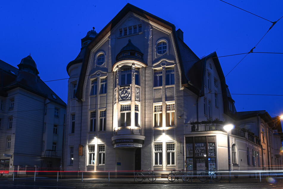 1946 feierte das Theater der Jungen Welt mit "Emil und die Detektive" seine Eröffnung. 78 Jahre später begeistert der Klassiker noch immer Klein und Groß. (Archivbild)