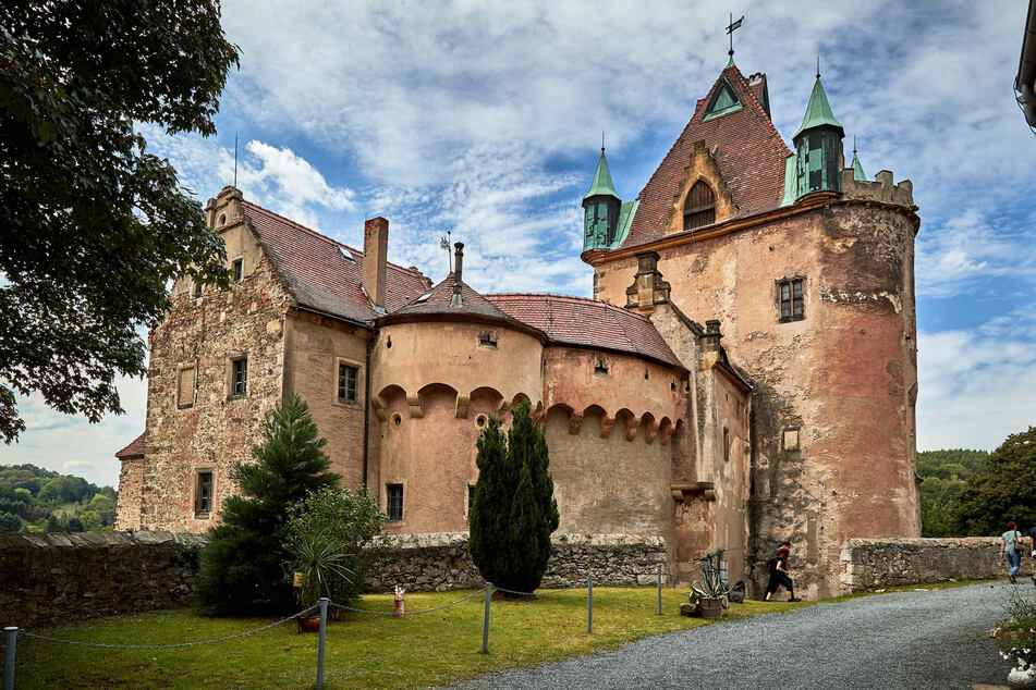 Erlebt einen unvergesslichen Tag im Schloss Kuckuckstein in Liebstadt bei Pirna. Eine fast 1000-jährige Geschichte wartet darauf, erkundet zu werden.