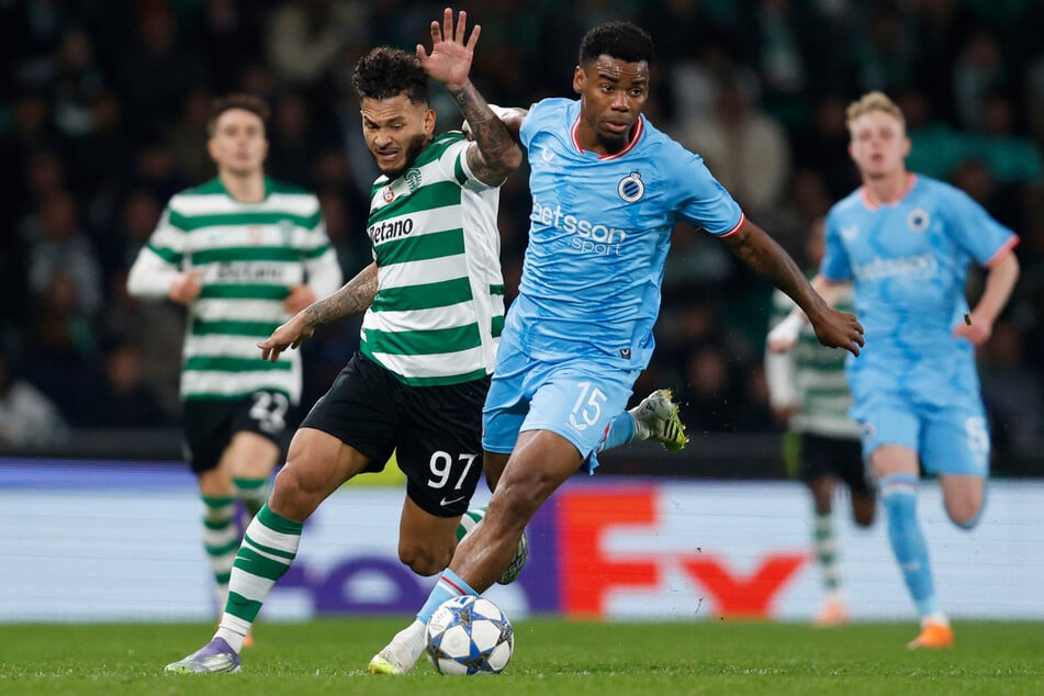 Raphael Onyedika (25, r.) spielt aktuell noch beim FC Brügge und würde für die Eintracht ein deutliches Upgrade im defensiven Mittelfeld darstellen.