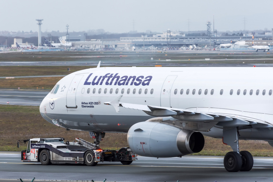 Der Airbus A 321-200 der Lufthansa verbrachte in Madrid rund fünf Stunden am Boden (Symbolfoto)