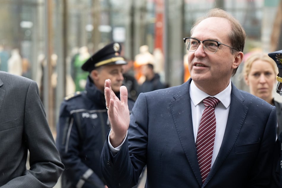 Dobrindt in Dresden: So will der Innenminister für mehr Sicherheit sorgen