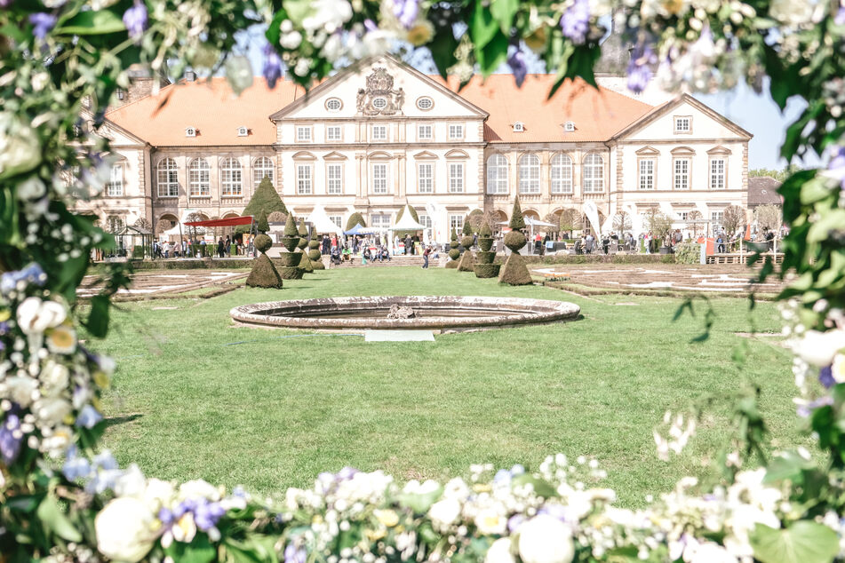 Auf dem Schloss Hundisburg in Haldensleben findet am Wochenende die Gartenträume-Messe statt.