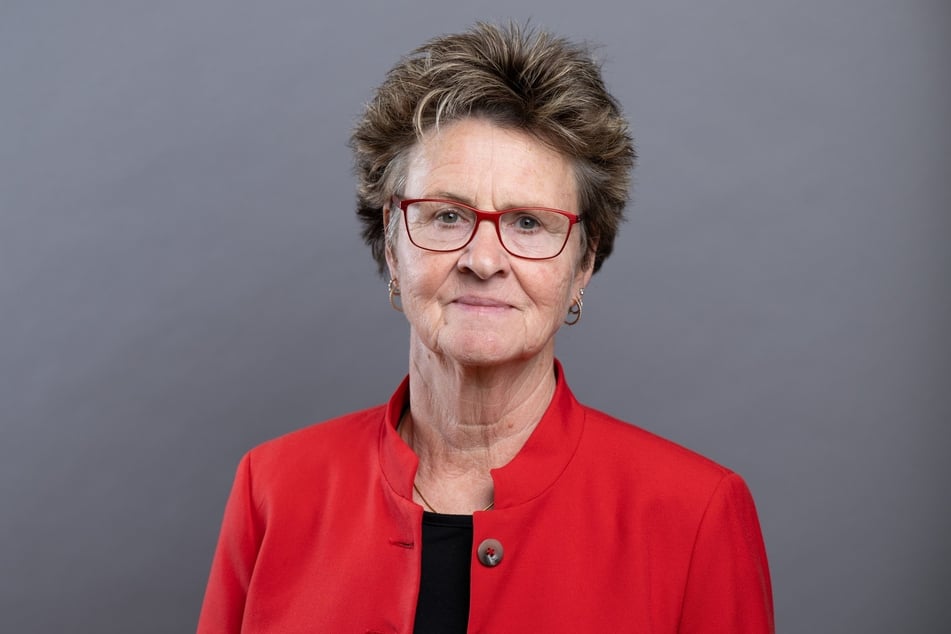 BSW-Chefin Sabine Zimmermann (64) hält Nachbesserungen am Doppelhaushalt für geboten.