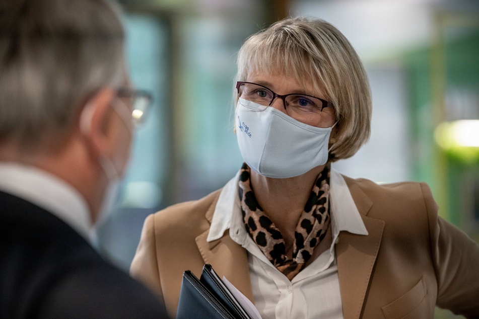 Forschungsministerin Anja Karliczek (49, CDU) wünscht sich für Europa eine Pandemie-Behörde.