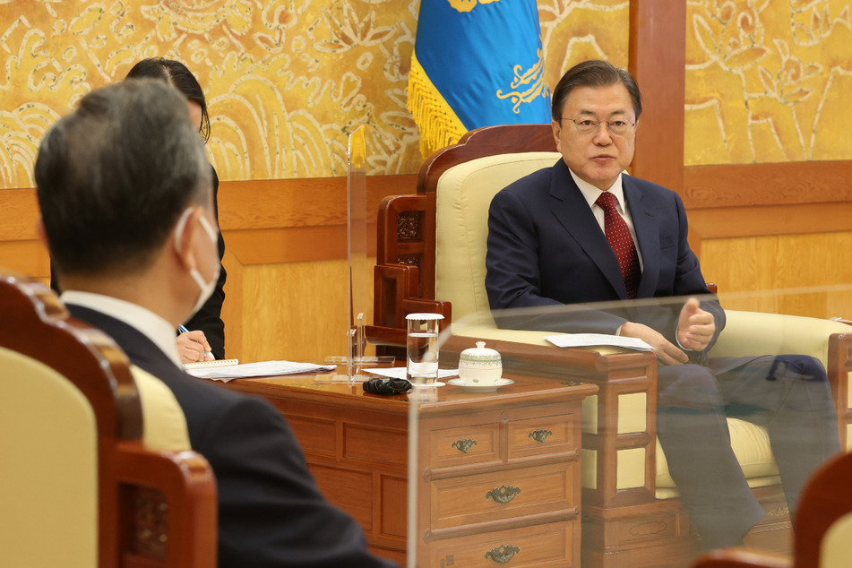 Südkoreas Präsident Moon Jae In (68) verkündete den erfolgreichen U-Boot-Raketentest.
