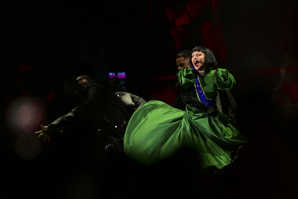 Lady Gaga (39) está actualmente de gira con su gira "Mayhem Bell" por todo el mundo.