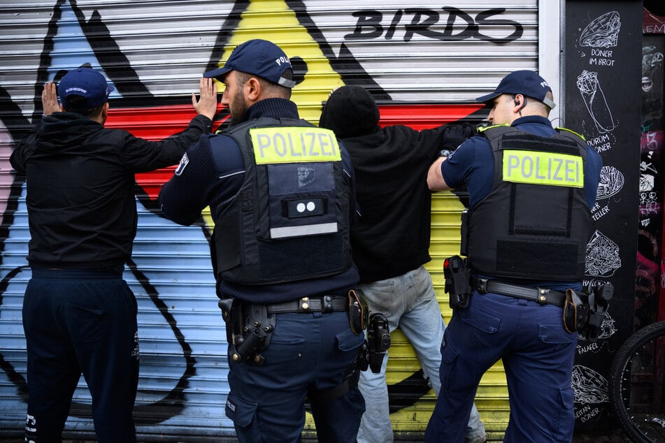 Mit der Schließung des Parks wollen Senat und Polizei die Drogen- und Gewaltkriminalität zurückdrängen.