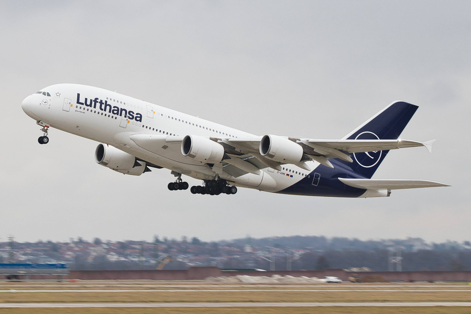Im Landeanflug auf Stuttgart war der "Riesenvogel" kaum zu übersehen.