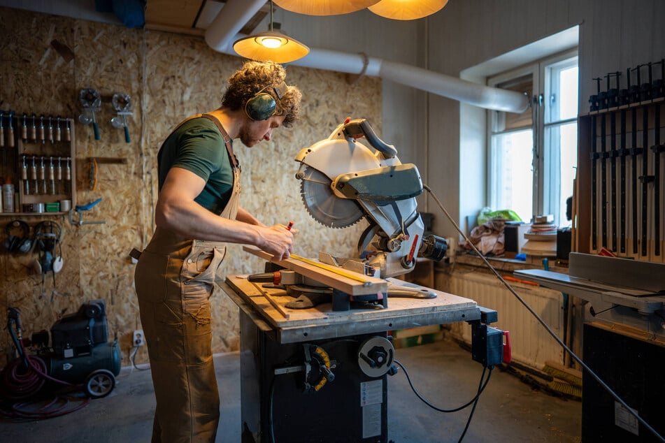 Die meisten Handwerksberufe sind in Sachsen längst nicht so gut bezahlt.