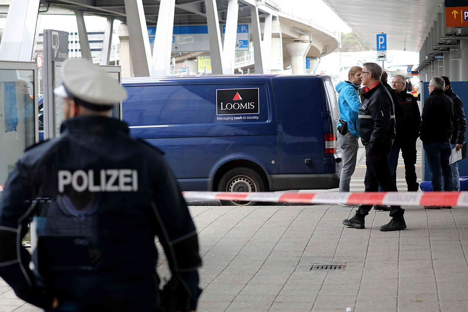 Ein Geldtransport wurde überfallen. (Symbolbild)