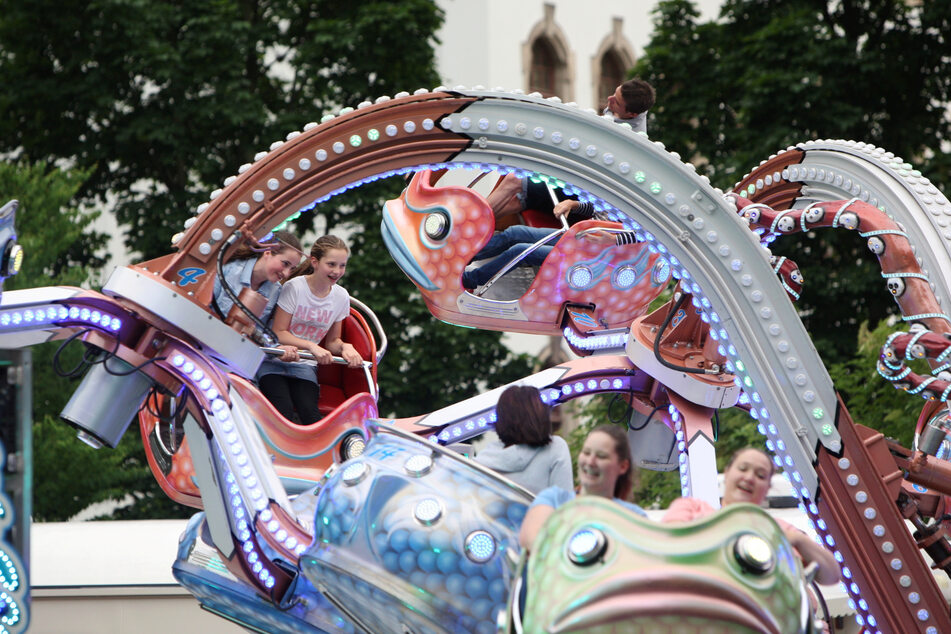 Endlich wieder Rummel, in Pirna ab 14 Uhr.
