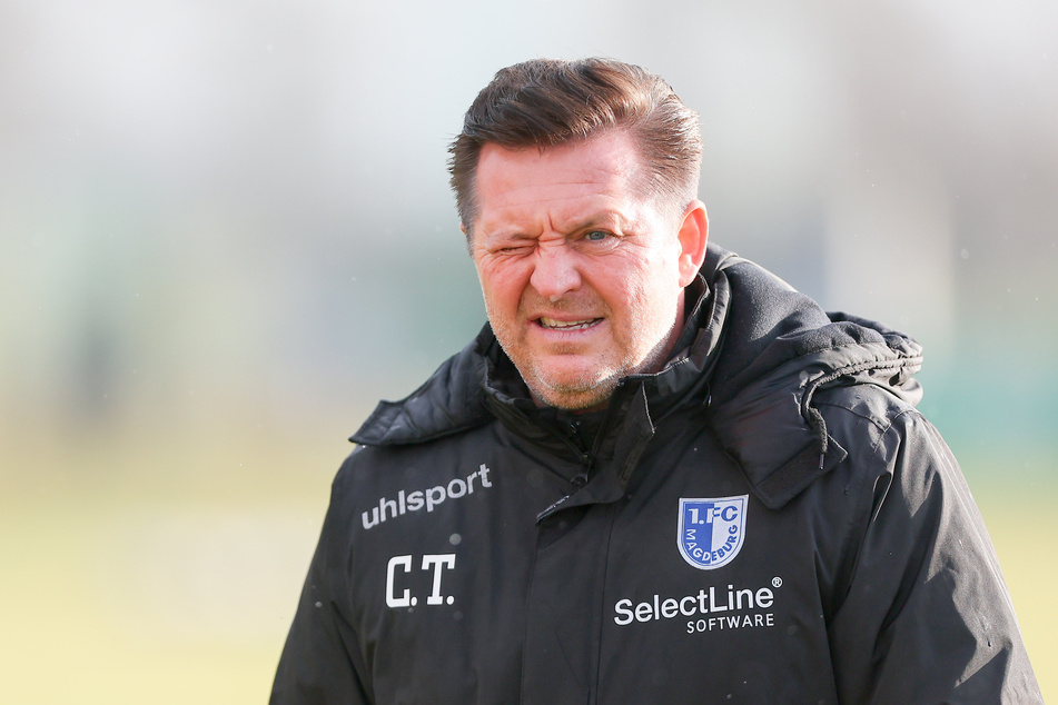 Christian Titz (51), Trainer des 1. FC Magdeburg, hat sich bei den Fans entschuldigt.