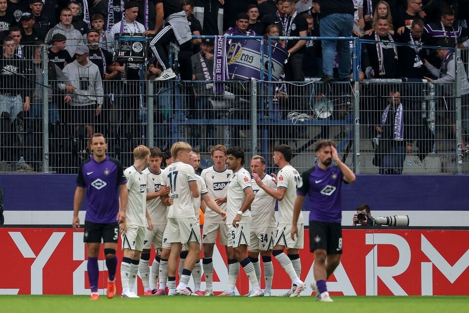 Die zweite Hälfte wurde nahezu unlösbar für Aue. Hoffenheim führte zur Pause 3:0.