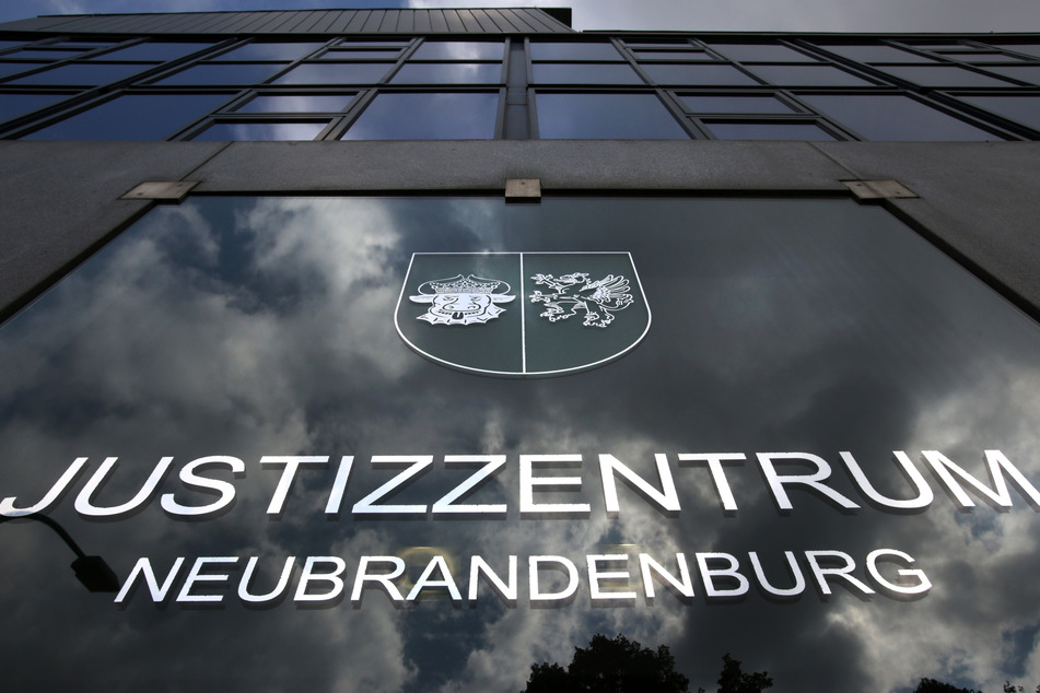 Das Landgericht im Justizzentrum Neubrandenburg.