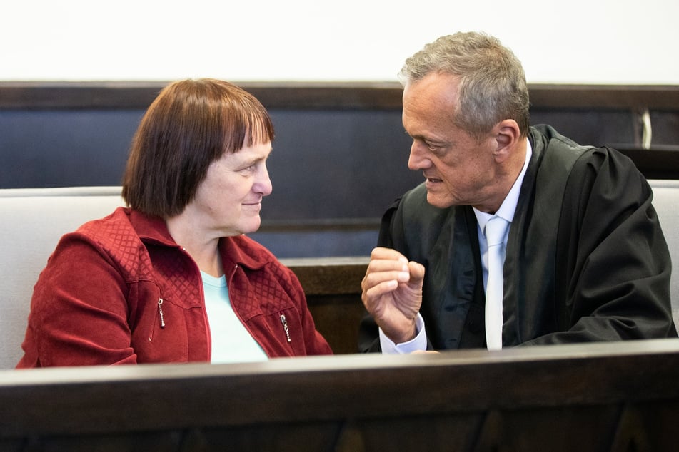 Angelika W. (heute 55) war treibende Kraft bei den Misshandlungen der zwei Frauen, gestand aber umfassend. (Archivbild)