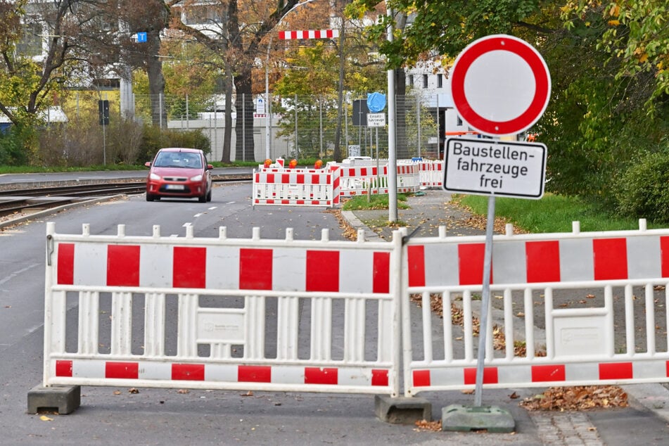 In Chemnitz müssen Verkehrsteilnehmer aufgrund der vielen Baustellen aktuell starke Nerven haben.