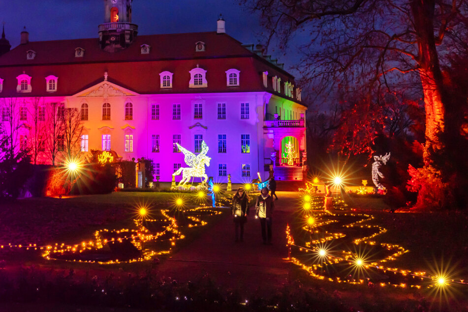 Chemnitz: Ansturm auf märchenhafte Lichtershow in sächsischem Schlossgarten: Lumagica verlängert!