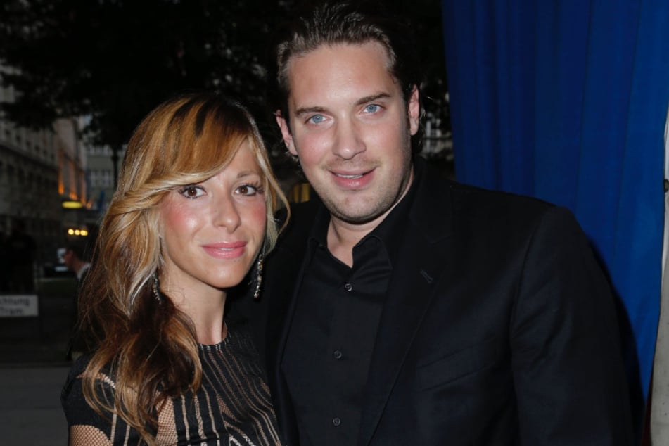 Mit Ehemann Sebastian ist Gülcan Kamps seit 2007 verheiratet.