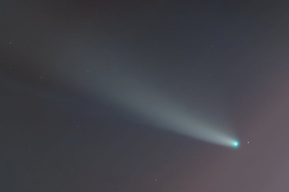 Der Komet "C/2014 UN271" rast mit 35.000 Kilometern pro Stunde auf die Erde zu. (Symbolbild)