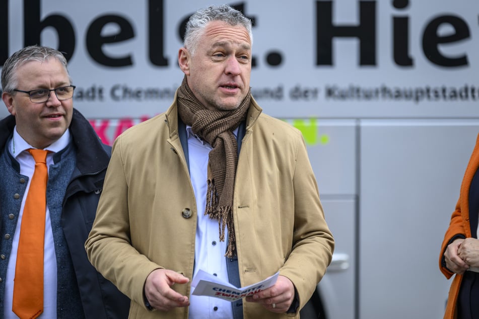 Landrat Carsten Michaelis (53, CDU) konnte die Berichte über die Schließung zunächst nicht glauben.