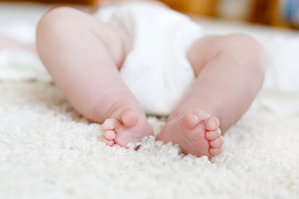 In Münster wollte ein Baby nicht länger warten, um das Licht der Welt zu erblicken. (Symbolbild)