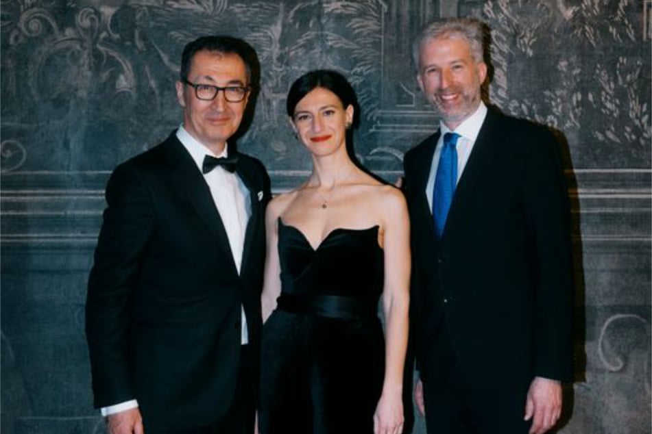 Die Hochzeit fand am 14. Februar kurz nach Mitternacht im Tübinger Rathaus statt. Durchgeführt wurde die Eheschließung von Boris Palmer.