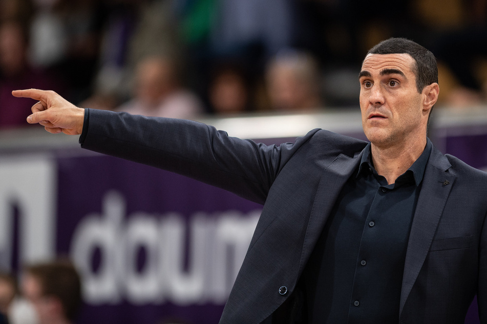 Roel Moors (44) coacht seit dieser Saison die Telekom Baskets Bonn.