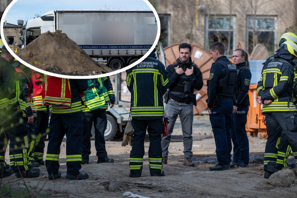 Leipzig: Gefahrgut-Einsatz in Leipzig: Aufgerissener Dieseltank ruft Feuerwehr und Polizei auf den Plan