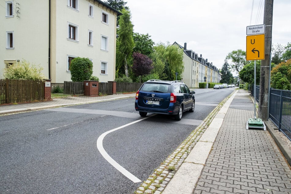 Noch bis Ende Juli ist die Schönauer Bahnstraße Umleitungsstrecke.