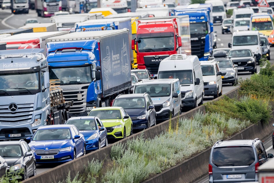 Rund um Bad Honnef müssen Verkehrsteilnehmer auf der A3 ab Freitag mit massiven Einschränkungen und Staus rechnen.