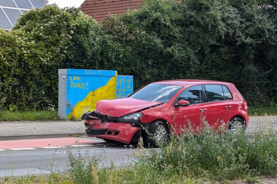 Drei Fahrzeuge waren am Unfall beteiligt.