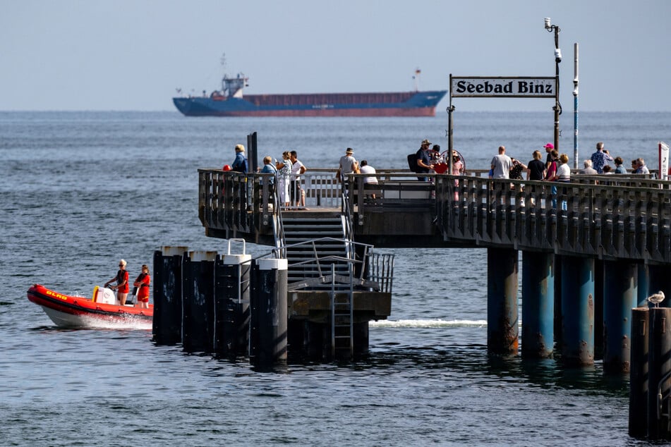 Damals wie heute ist die Seebrücke in Binz ein beliebtes Ausflugsziel.