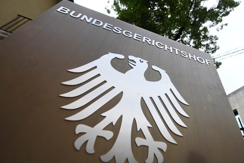 Eine Verhandlung am Bundesgerichtshof im Fall der möglichen Schadenersatz-Ansprüche von Diesel-Käufern gegen Daimler wurde abgesagt.
