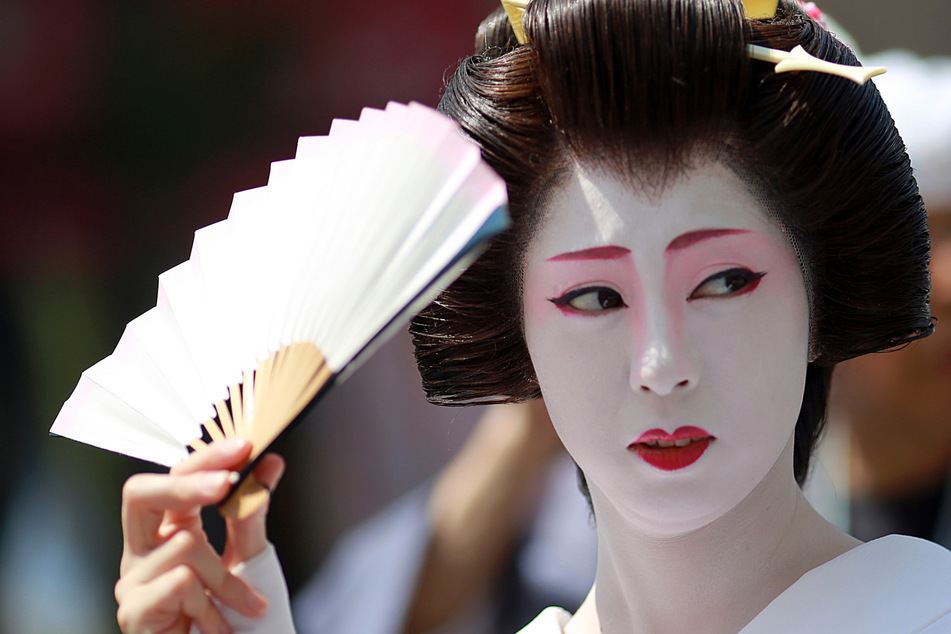 Touristen gehen zu weit: Japan muss Geishas schützen!