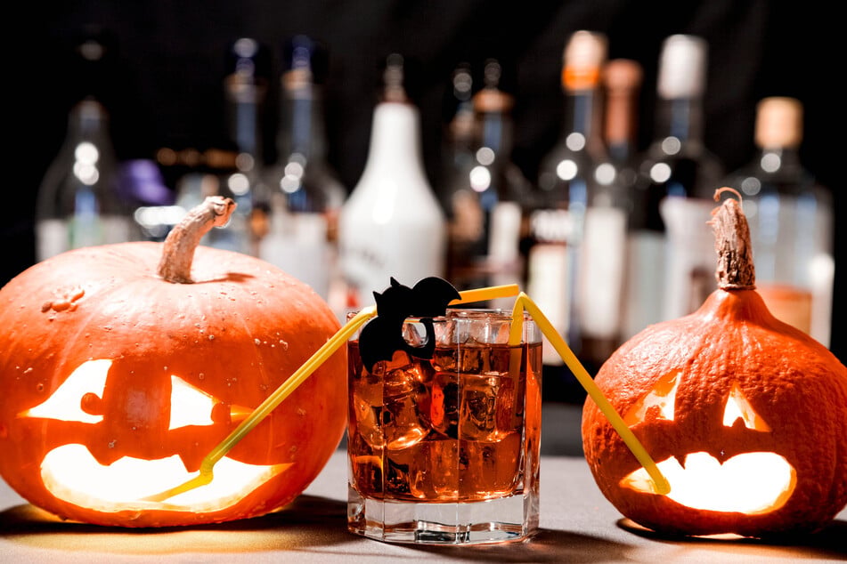 Das Nachtcafé lädt von 21 bis 5 Uhr zur Halloween-Party.