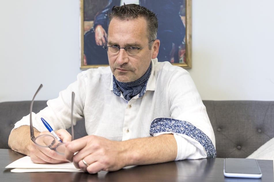 Stadtrat Martin Schulte-Wissermann (53, PVP-Kooperation) wollte eine Erklärung zu dem Vorgang haben und wandte sich deshalb mit einer Anfrage an die Verwaltung.