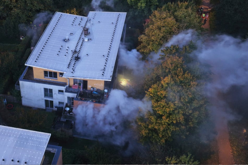 In Wedel ist in einem Mehrfamilienhaus ein Feuer in einem Keller ausgebrochen.